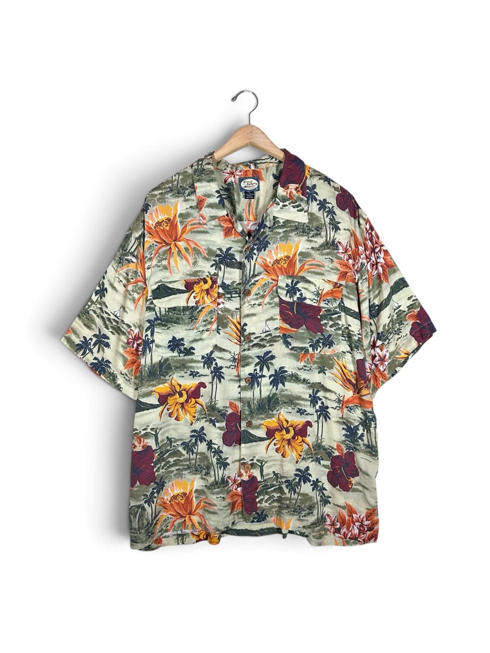 TOMMY BAHAMA VINTAGE Retro Tropical Floral Short Sleeve Button Down Aloha Shirt